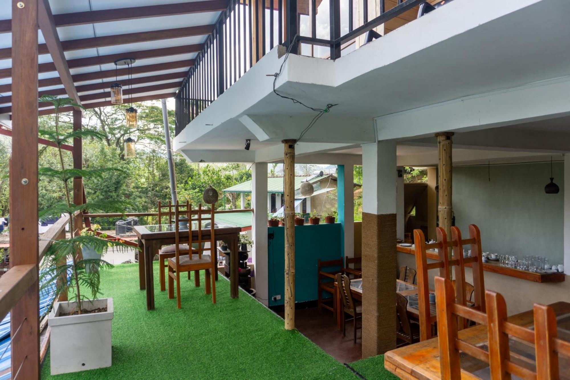 Refresh Inn Ella Εξωτερικό φωτογραφία