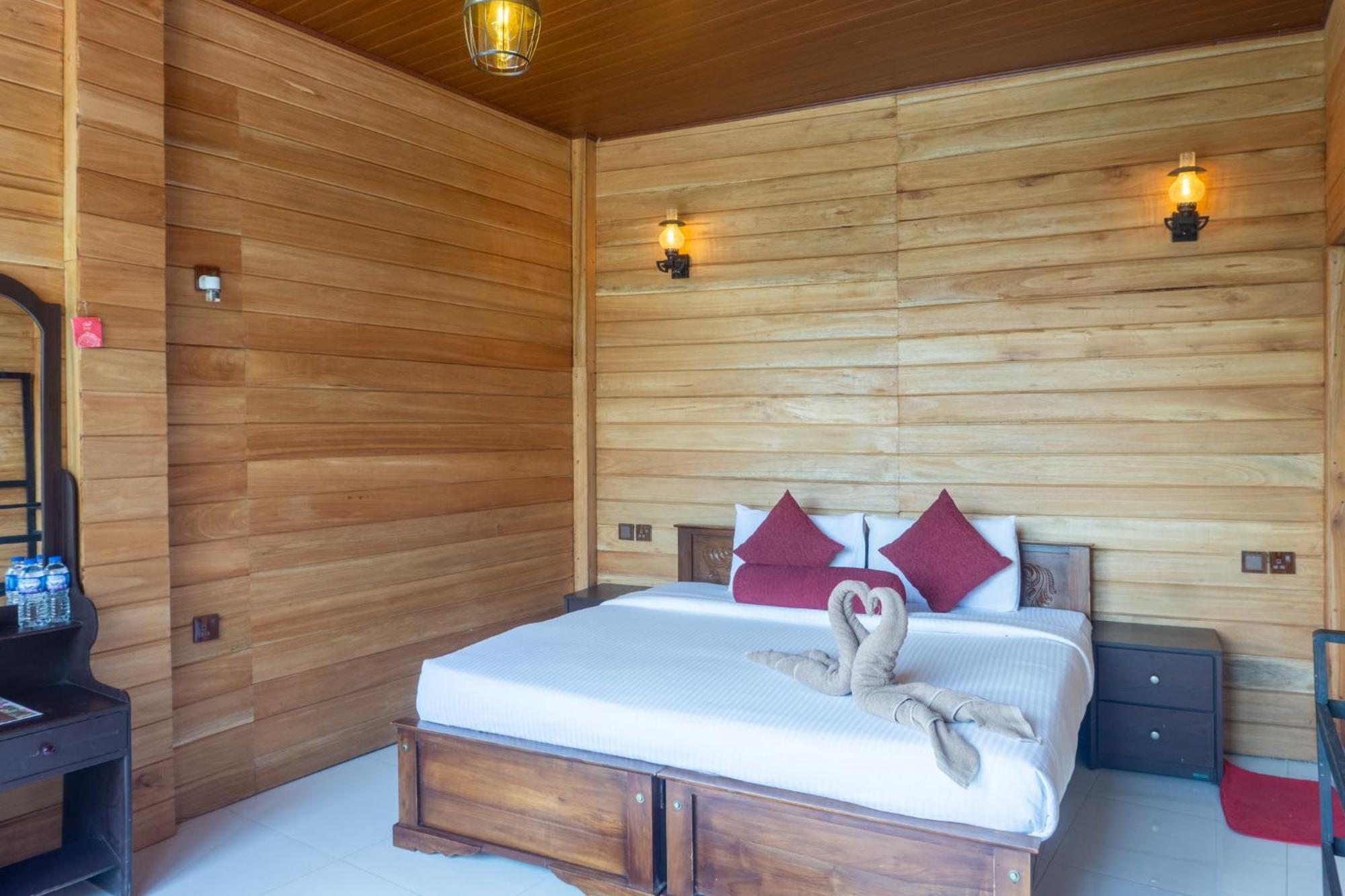 Refresh Inn Ella Εξωτερικό φωτογραφία
